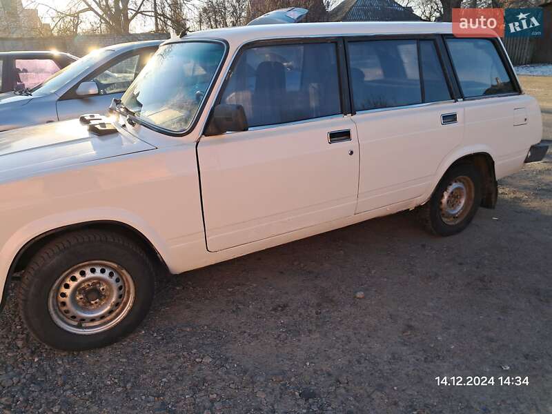 ВАЗ / Lada 2104 1993