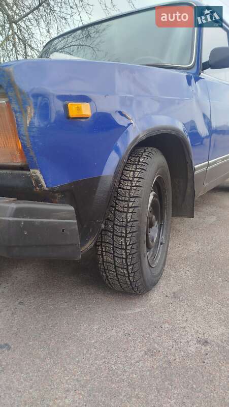 Універсал ВАЗ / Lada 2104 2005 в Ємільчиному