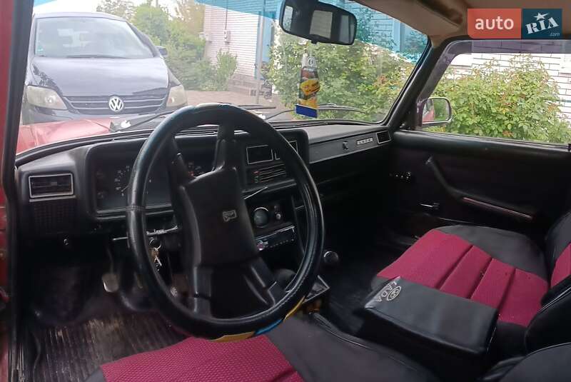 Універсал ВАЗ / Lada 2104 1993 в Черкасах