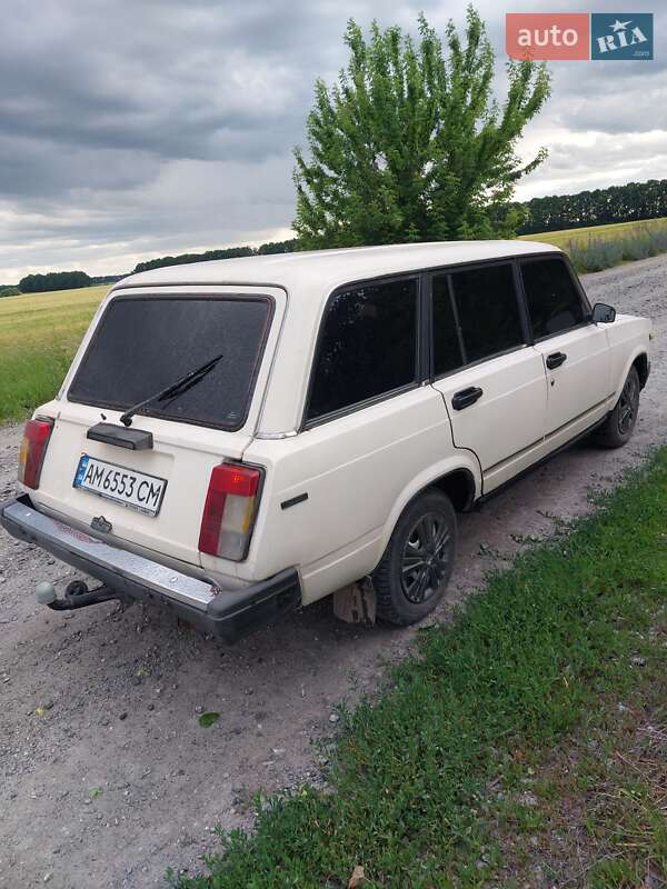 ВАЗ / Lada 2104 1990