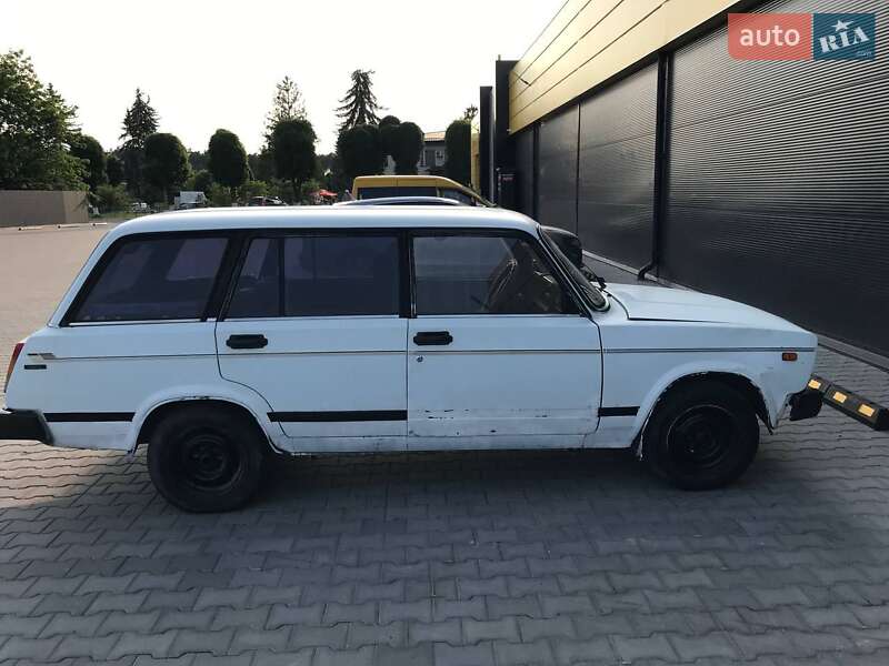 Универсал ВАЗ / Lada 2104 1997 в Смыге