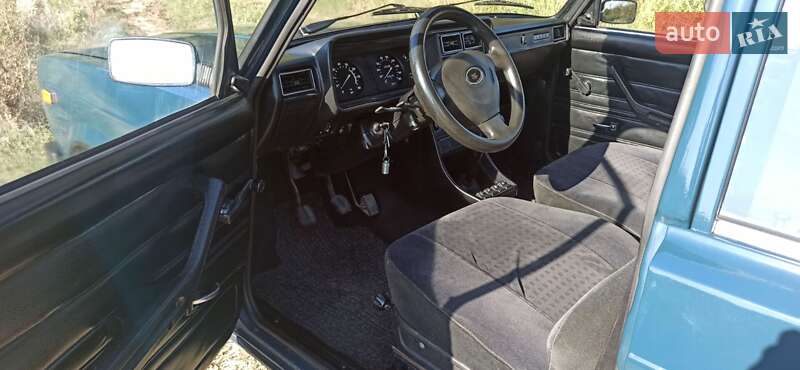 Універсал ВАЗ / Lada 2104 2001 в Мерефа