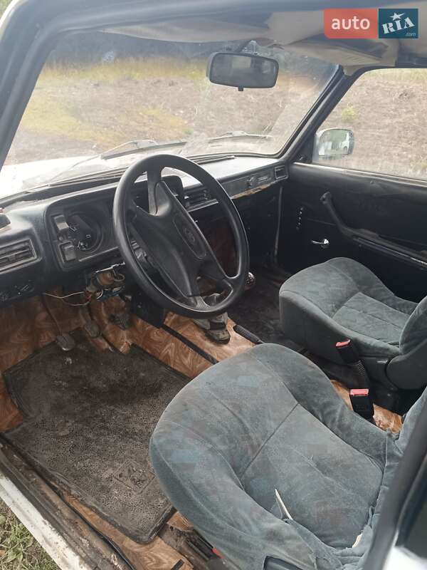 Универсал ВАЗ / Lada 2104 1990 в Умани фото 4 Универсал ВАЗ / Lada 2104 1990 в Умани