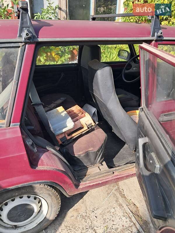 Универсал ВАЗ / Lada 2104 2001 в Днепре фото 2 Универсал ВАЗ / Lada 2104 2001 в Днепре