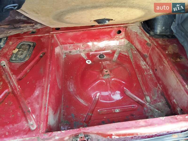 Универсал ВАЗ / Lada 2104 1991 в Ровно фото 3 Универсал ВАЗ / Lada 2104 1991 в Ровно