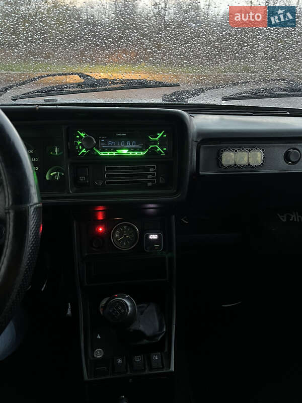 Универсал ВАЗ / Lada 2104 2002 в Житомире
