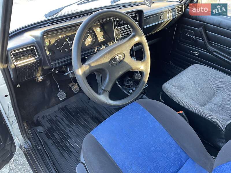 Универсал ВАЗ / Lada 2104 2002 в Тернополе фото 19 Универсал ВАЗ / Lada 2104 2002 в Тернополе