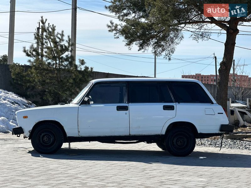 Универсал ВАЗ / Lada 2104 2002 в Нетешине