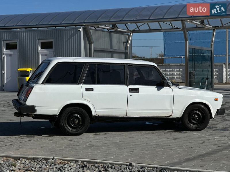 Универсал ВАЗ / Lada 2104 2002 в Нетешине