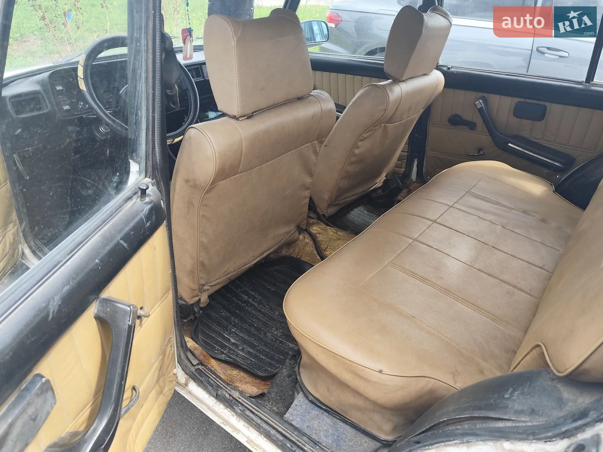 ВАЗ / Lada 2104 1988 VIN XTA210400J0138098 фото оголошення 7 з 8