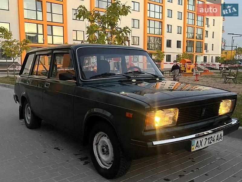 ВАЗ / Lada 2104 2005