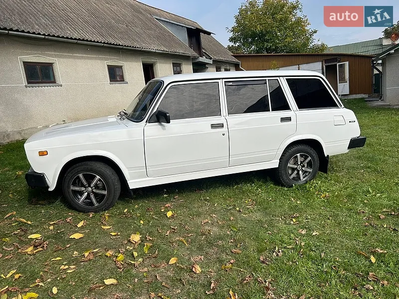 ВАЗ / Lada 2104 1999