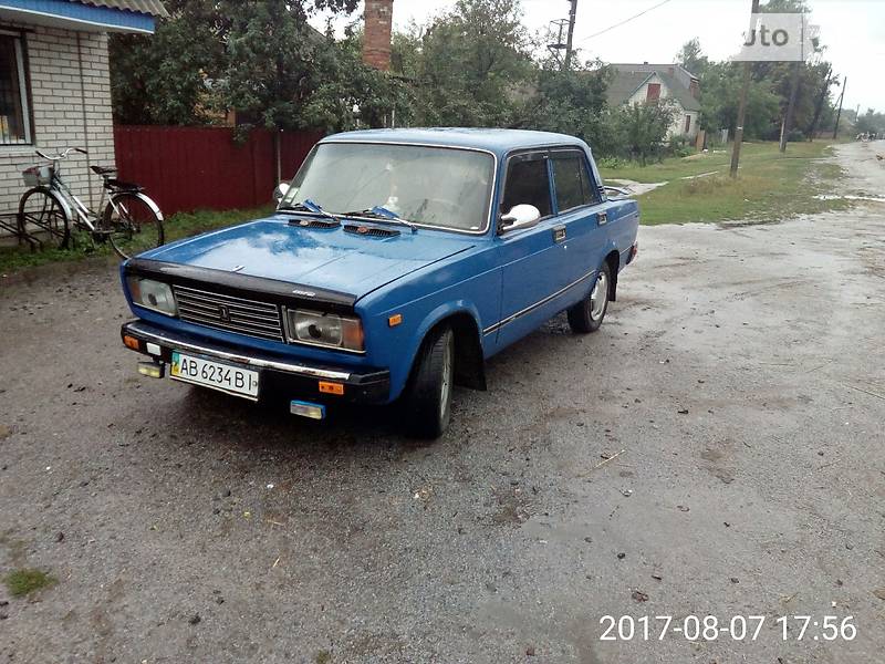 Седан ВАЗ / Lada 2105 1981 в Виннице