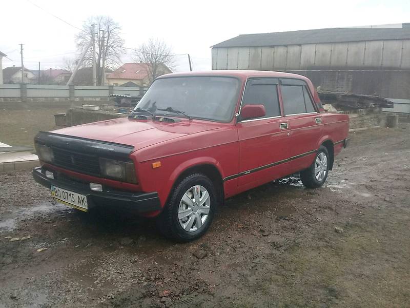 Седан ВАЗ / Lada 2105 1992 в Теребовле
