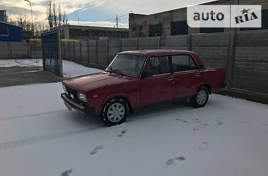 Седан ВАЗ / Lada 2105 1985 в Одессе