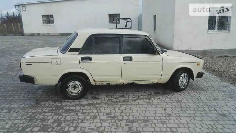 Седан ВАЗ / Lada 2105 1990 в Мукачевому фото 7 Седан ВАЗ / Lada 2105 1990 в Мукачевому