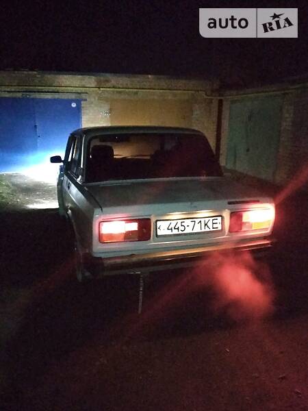 Седан ВАЗ / Lada 2105 1986 в Вінниці фото 6 Седан ВАЗ / Lada 2105 1986 в Вінниці