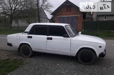Седан ВАЗ 2105 1982 в 