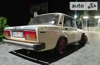 Седан ВАЗ / Lada 2105 1981 в Кропивницком