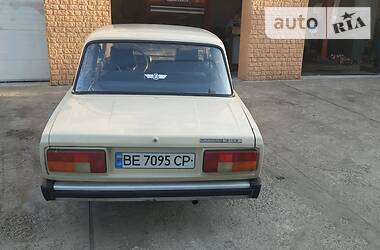 Седан ВАЗ / Lada 2105 1983 в Николаеве