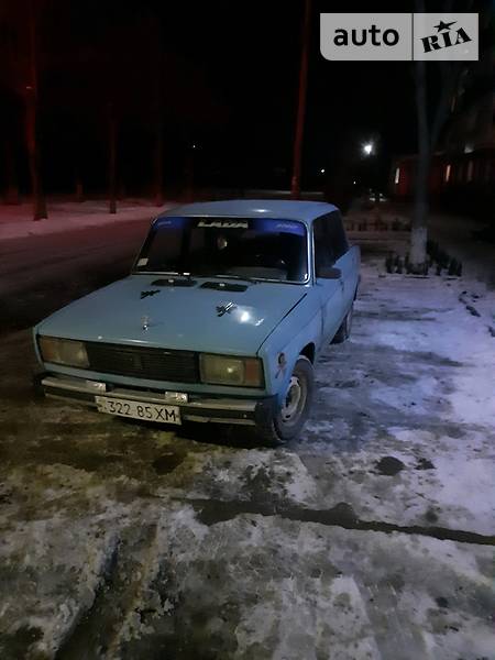 Седан ВАЗ / Lada 2105 1984 в Староконстантинове