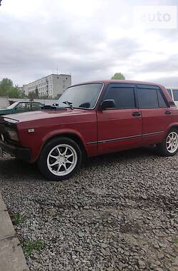 Седан ВАЗ / Lada 2105 1995 в Светловодске