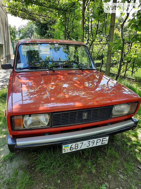Седан ВАЗ / Lada 2105 1986 в Ужгороде