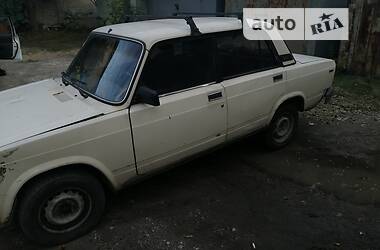 Седан ВАЗ / Lada 2105 1987 в Запоріжжі