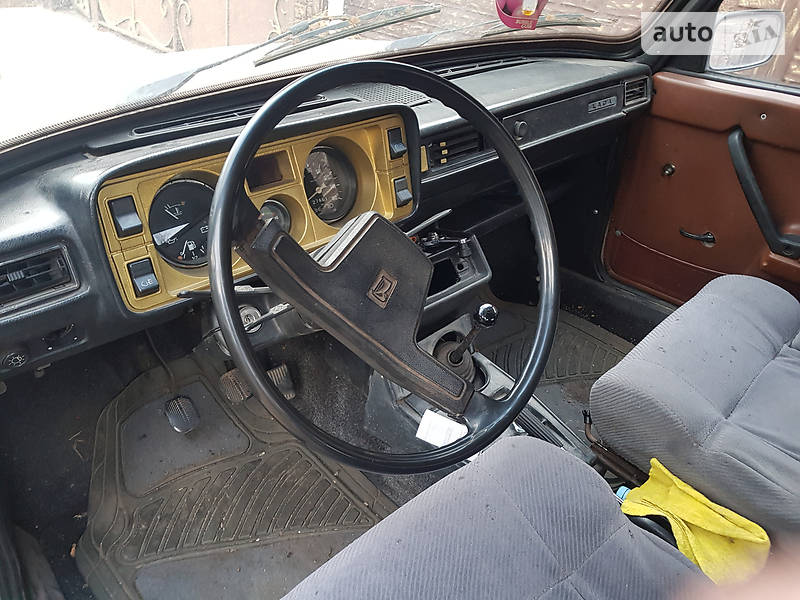 Седан ВАЗ / Lada 2105 1984 в Харькове