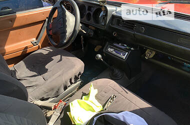 Седан ВАЗ / Lada 2105 1984 в Долине