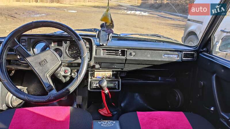 Седан ВАЗ / Lada 2105 1987 в Голованівську