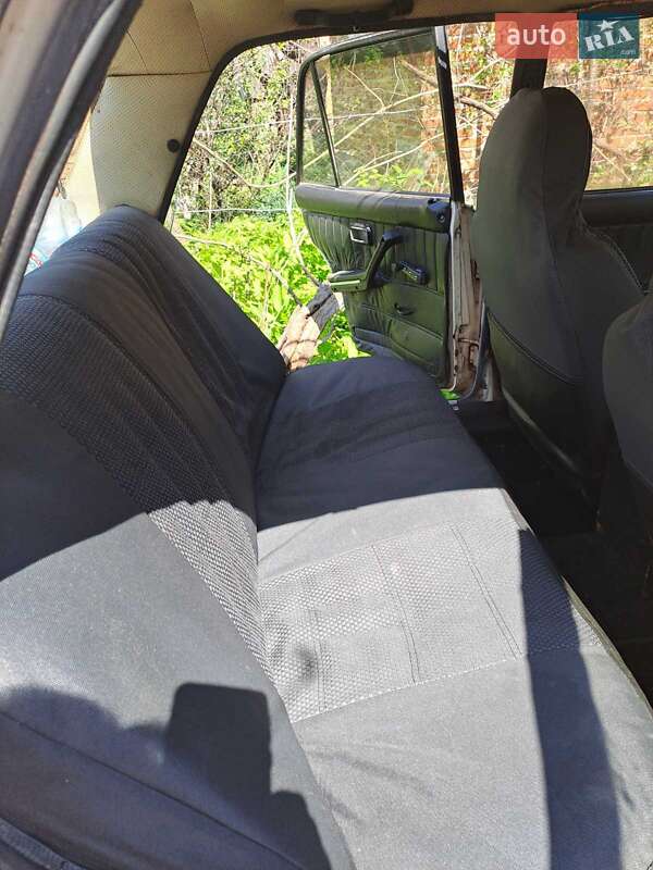 Седан ВАЗ / Lada 2105 1992 в Первомайске