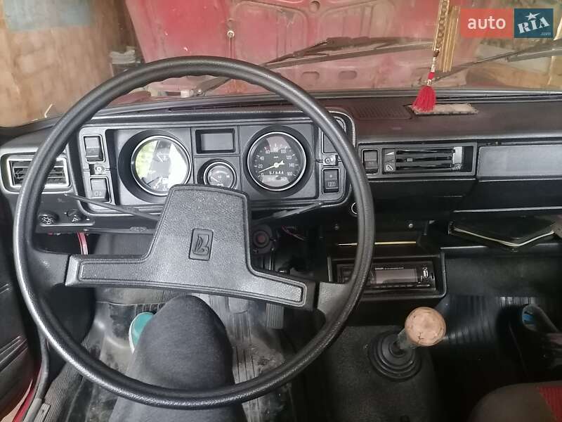 Седан ВАЗ / Lada 2105 1989 в Белой Церкви фото 13 Седан ВАЗ / Lada 2105 1989 в Белой Церкви