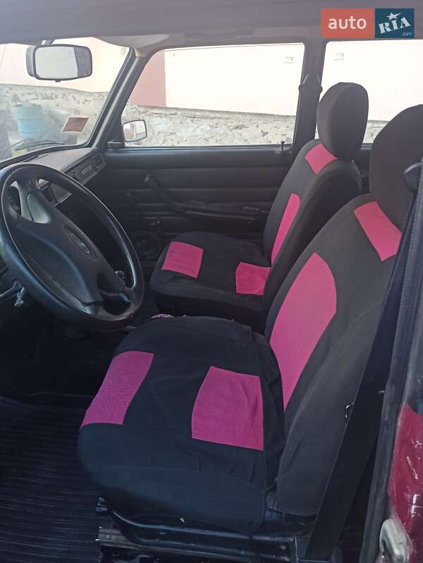 Седан ВАЗ / Lada 2105 2003 в Владимирце