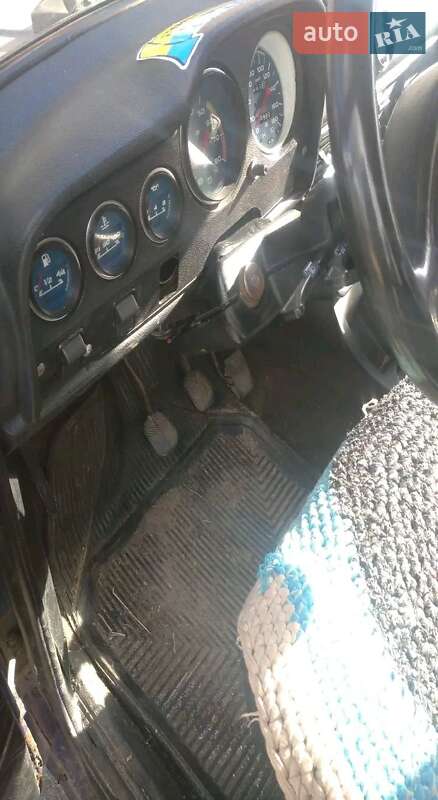 Седан ВАЗ / Lada 2105 1986 в Рівному