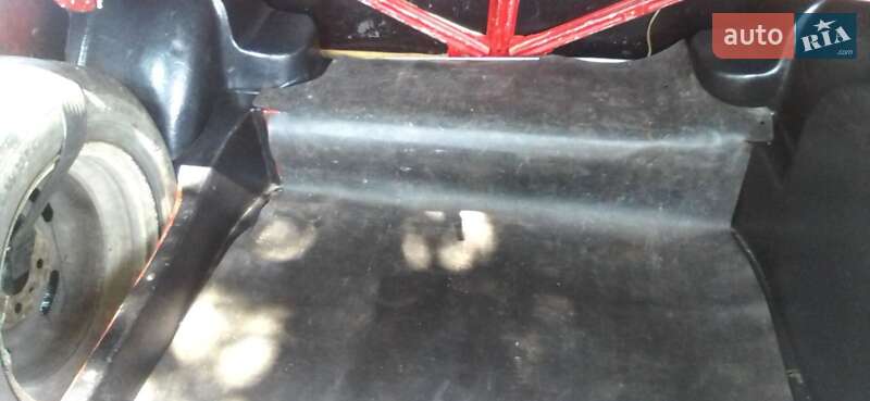 Седан ВАЗ / Lada 2105 1993 в Галиче