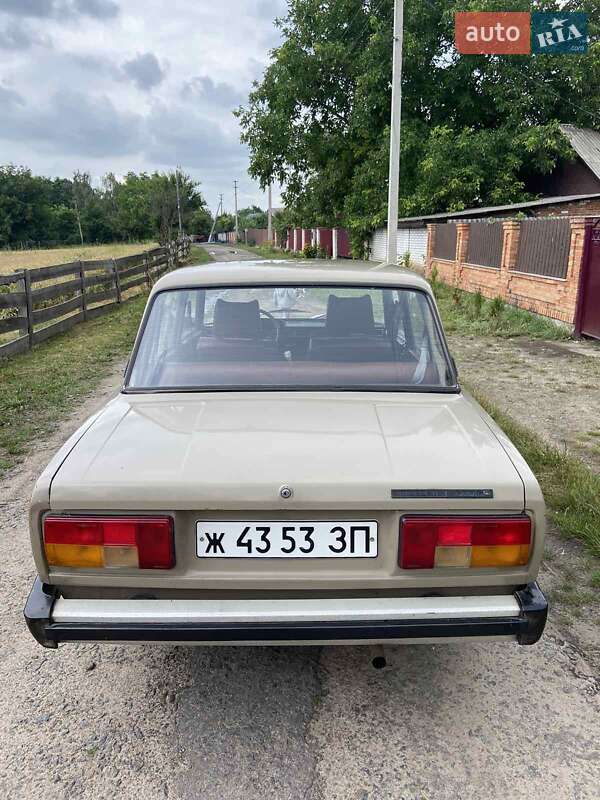 Седан ВАЗ / Lada 2105 1988 в Гайсине