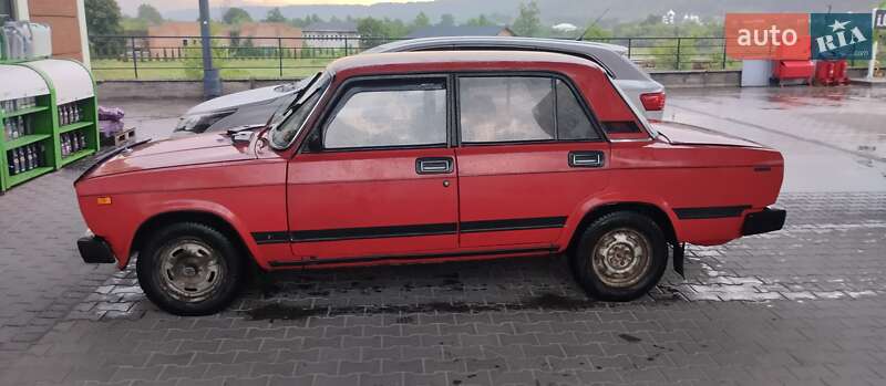 Седан ВАЗ / Lada 2105 1992 в Сторожинце