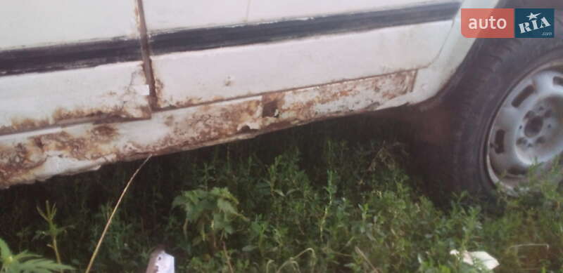 Седан ВАЗ / Lada 2105 1985 в Мерефа