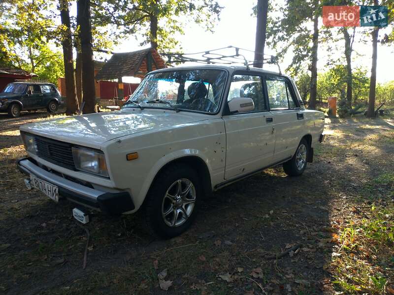 Седан ВАЗ / Lada 2105 1986 в Звенигородке фото 3 Седан ВАЗ / Lada 2105 1986 в Звенигородке