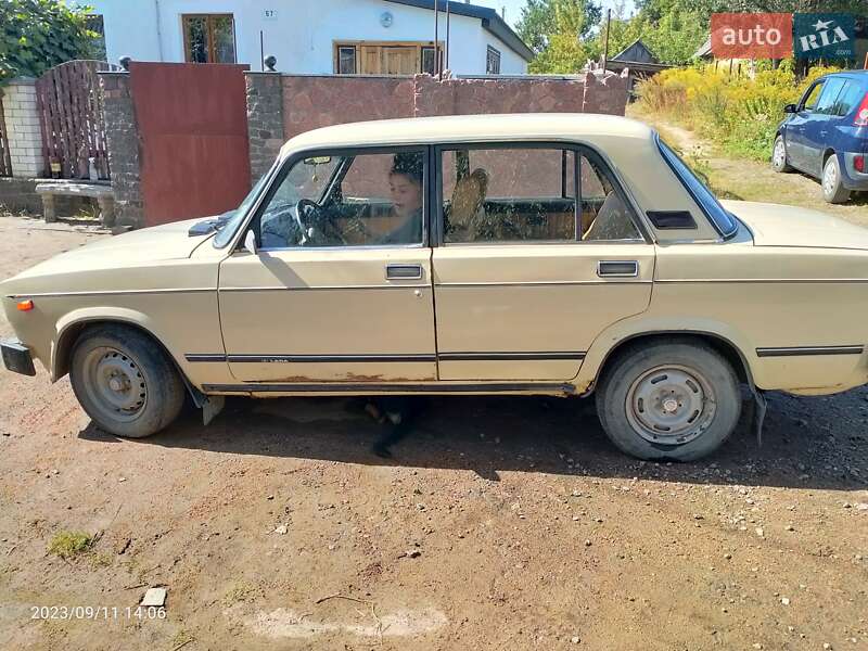 Седан ВАЗ / Lada 2105 1983 в Хорошеві
