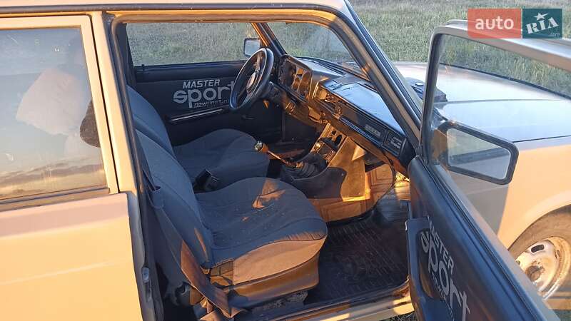 Седан ВАЗ / Lada 2105 1986 в Краснокутську