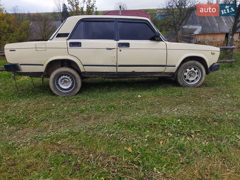 Седан ВАЗ / Lada 2105 1989 в Турці