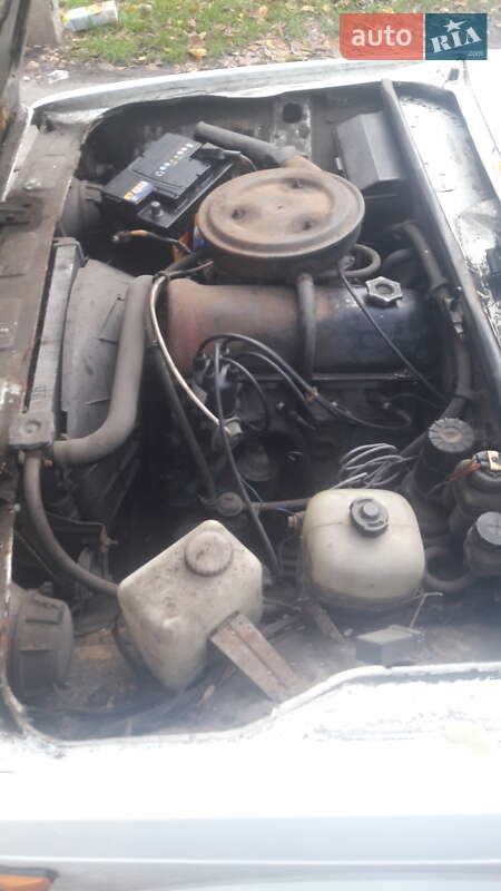 Седан ВАЗ / Lada 2105 1992 в Києві фото 3 Седан ВАЗ / Lada 2105 1992 в Києві