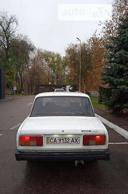 Седан ВАЗ / Lada 2105 1990 в Черкасах
