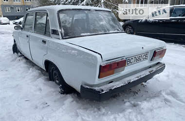 Седан ВАЗ / Lada 2105 1984 в Львові