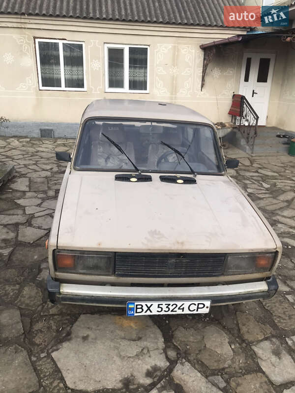 Седан ВАЗ / Lada 2105 1983 в Кам'янець-Подільському