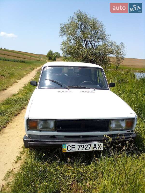 Седан ВАЗ / Lada 2105 1993 в Новоселице