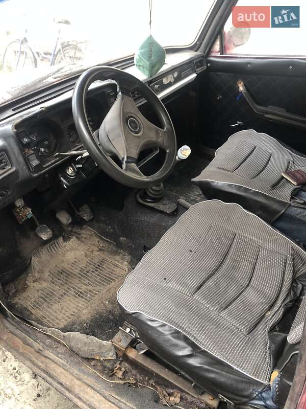 Седан ВАЗ / Lada 2105 1992 в Бахмаче