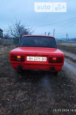 Седан ВАЗ / Lada 2105 1980 в Ширяево